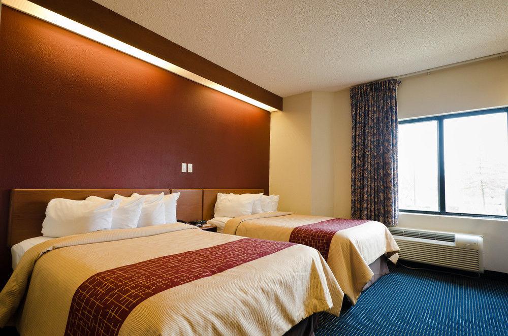 Chesapeake Inn And Suites Lexington Park Patuxent River Naval Air Station California Exterior photo